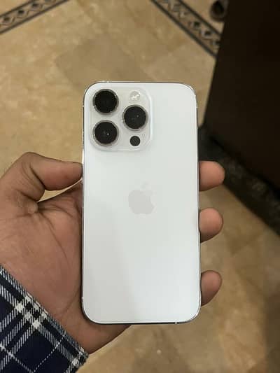 Iphone 14 pro Bypass 128 Gb B. H 89 Condition 10/8