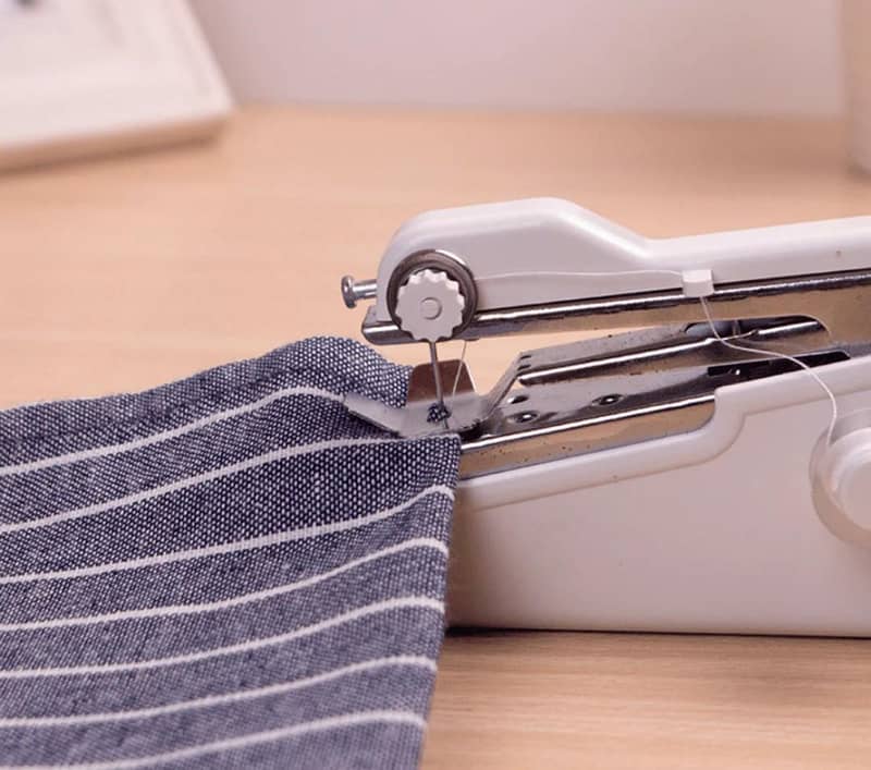 Portable sewing machine 5