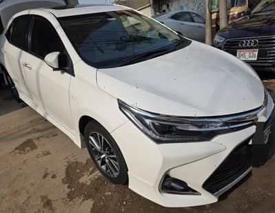 Toyota Corolla Altis Grande 2022