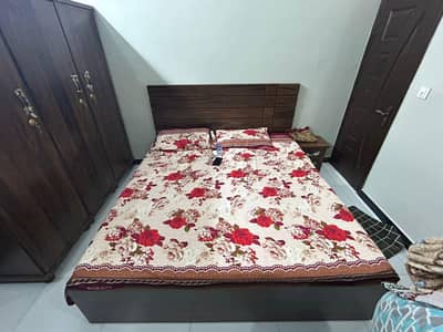 Wooden furnished bedroom furniture set