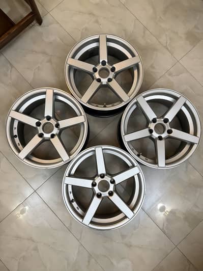 Vozzen CV3-R 17 inch 5 nut 114 pcd 8jj rims