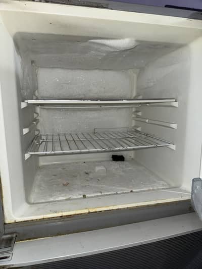 Haier Fridge HRF-340M (345 Litter)