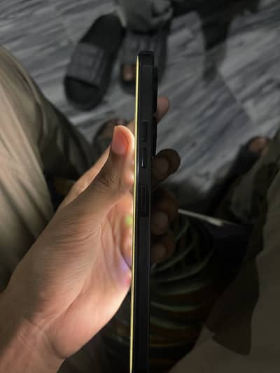 With box 8+8/256 tecno camon 20 pro