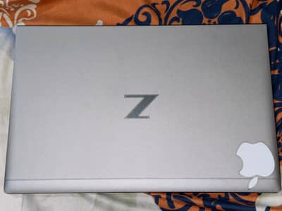 HP Zbook firefly
