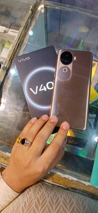 vivo v40e 8+8=16/256 full box charger android 16 ha 03214084668
