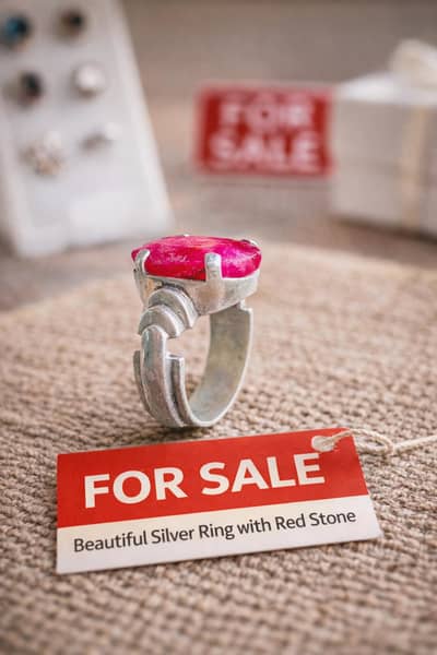 silver ring +yaqoot stone