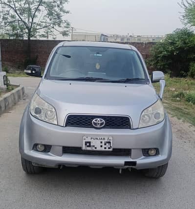 Toyota Rush total jenoun just 2 peace paint