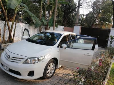 Toyota corolla 2011  xli converted into GLI, in use of Army officer,