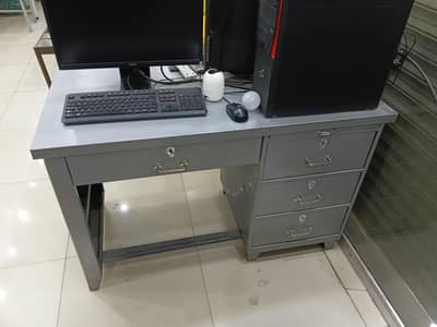 computer table