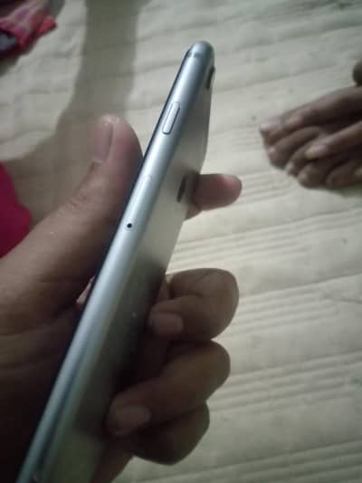 Iphone 6s non pta urgent sell Karna hai