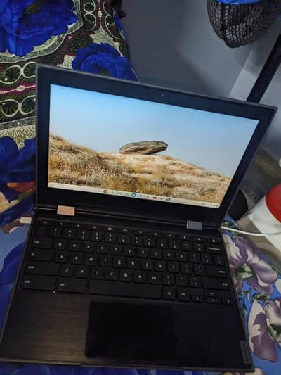 Lenovo 300e Lenovo  300e 2gen  mtk 4gb ram 32ssd  with charger
