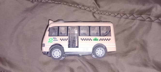 Toy bus. 03214278983