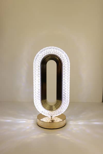 Led table lamps with touch sensing