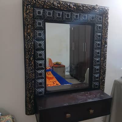Dressing mirror for sale (urgent)