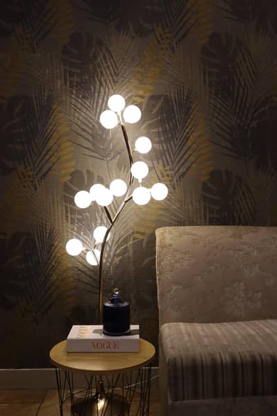 Floor lamps / standing lamps