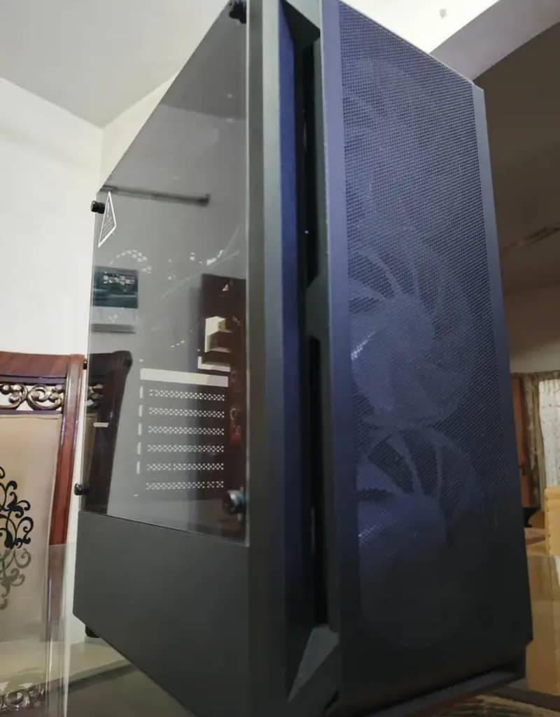 Gaming PC Core i7-7700 |Gtx 1080 8gb |16Gb Ram / 256gb Nvme 3