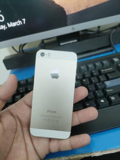 iphone 5s Mobile for Sale | best for Vlogging