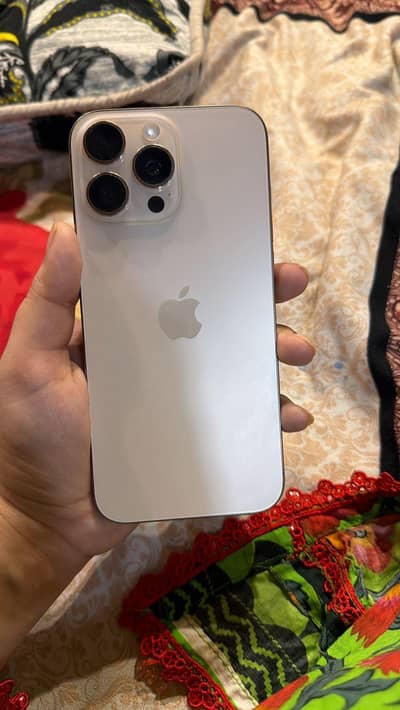 iphone 16 pro max , 256 gb LLA model dual e sim , 100 battery health