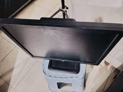 LCD HP 17" for sale