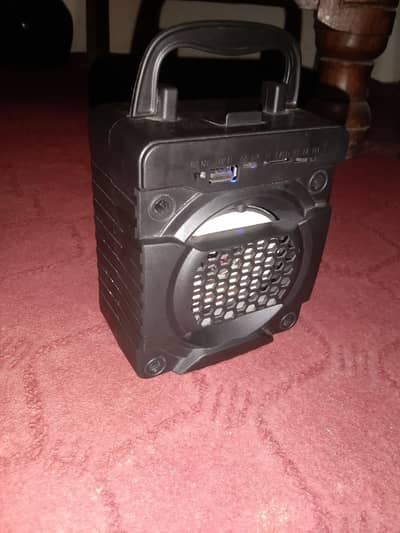 spearker bt+i7s earbuds (exchange possible with phones