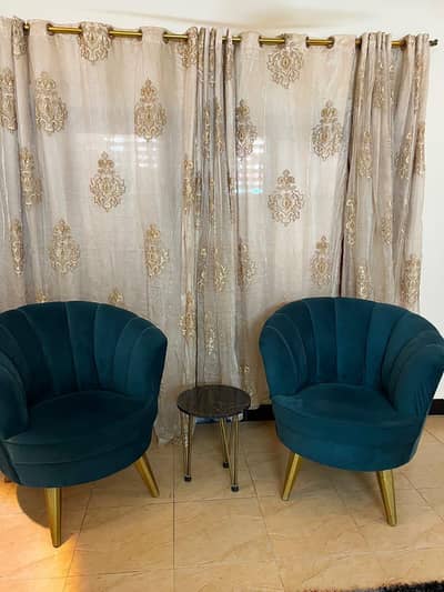 7 Seater Sofa Set ( Urgently Sale)