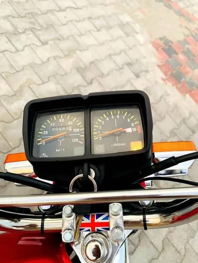 Honda 125cc 2005 model only WhatsApp 03=25=23=60=5=10