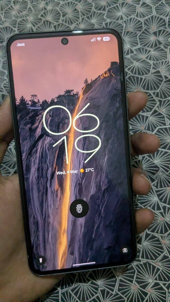 Google Pixel 8 1