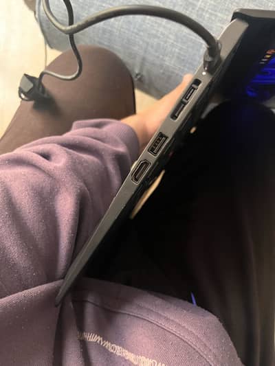 Lenovo X1 Carbon - i7 8th gen