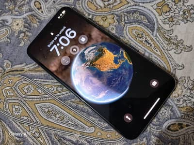 Iphone Xs max whatsaap=03165364447