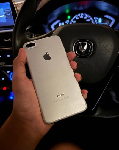 Iphone 7 plus PTA APPROVED (128GB)