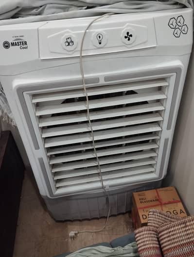master air cooler just one season used with ice pads