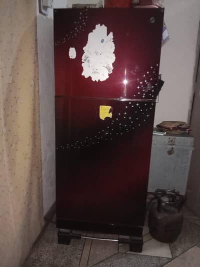 Allama Iqbal town pakki thatti