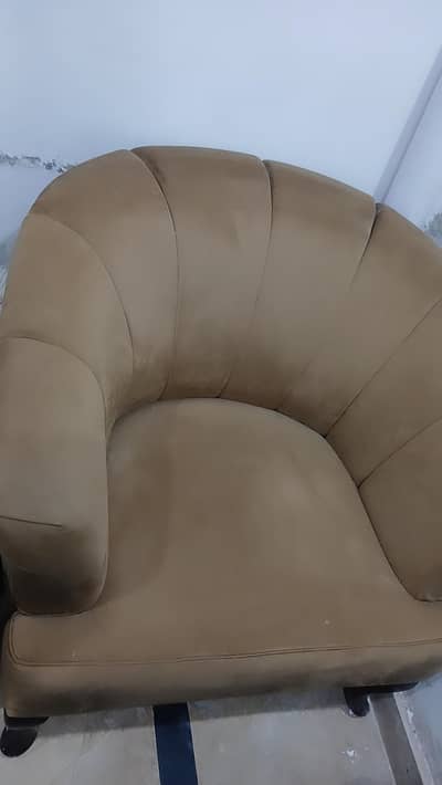 stylish coffee chairs with table