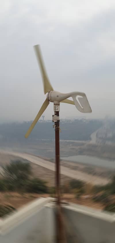 wind Mill 800 watts
