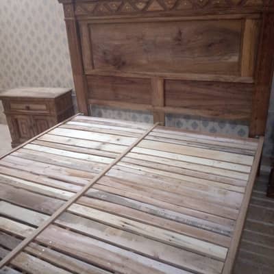 Unpolished, double bed set