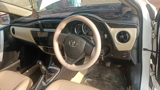 Toyota corolla GLI super white special edition