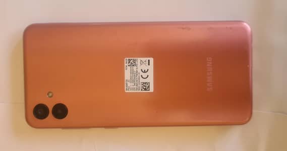 Sparingly used Samsung AO4. .