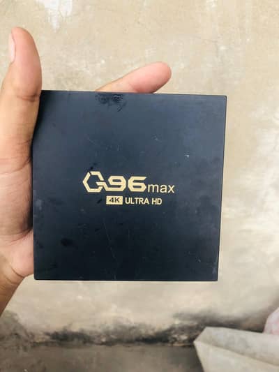 Q96 MAX TV BOX ha lekin Android logon se aage nahin Ja Raha