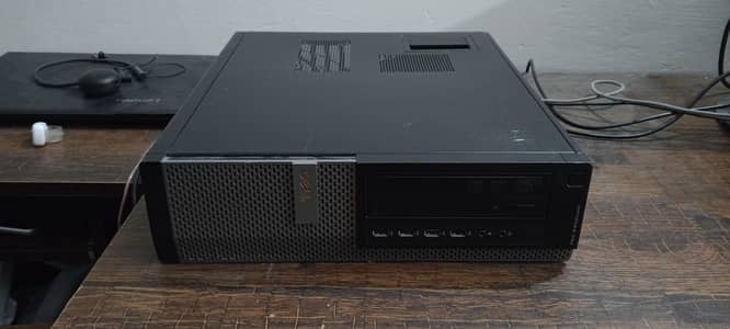Low Budget Gaming Pc With Core i5 and Amd Radeon HD 7500 1Gb DDR5 GPU