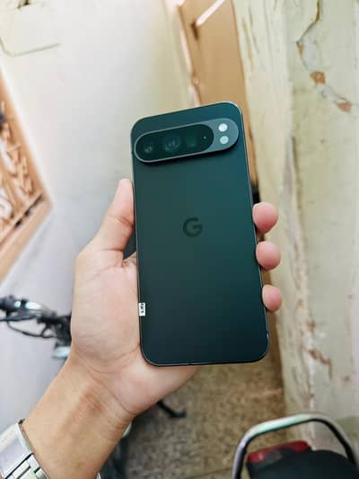 Google Pixel 9 Pro XL 16gb/ 128gb Approved 10/9.8