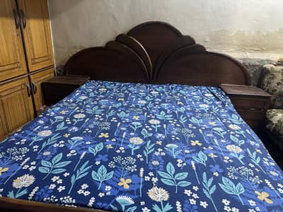 Bed, show case, Dressing Table