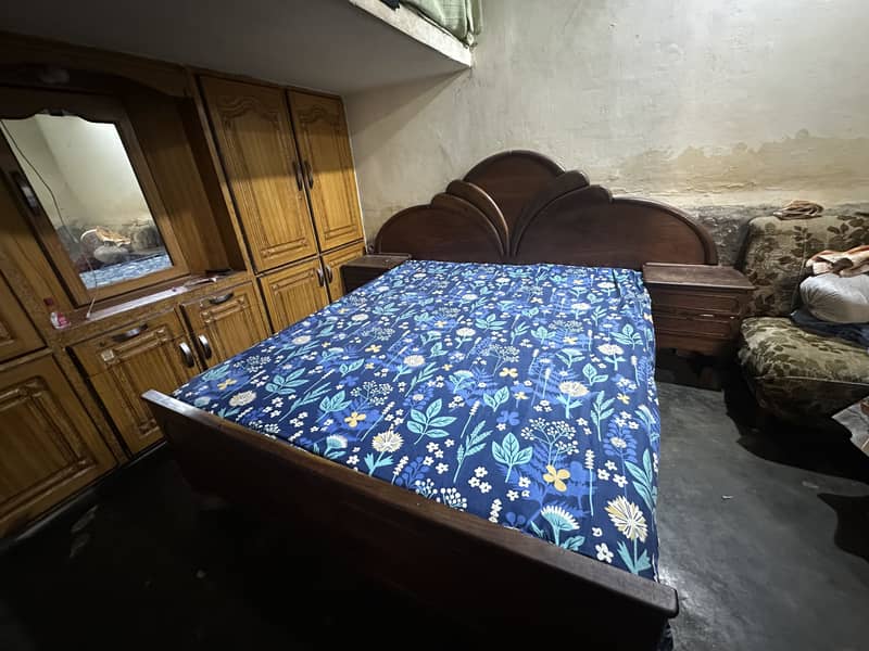 Bed, show case, Dressing Table 1