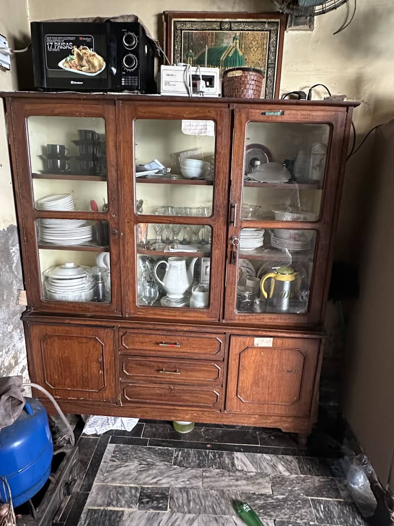 Bed, show case, Dressing Table 3