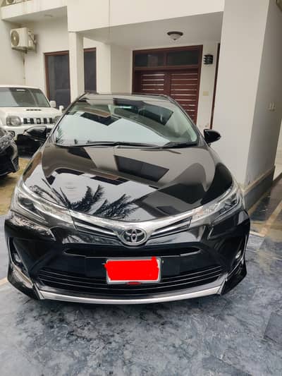 Altis grande 1.8 Black interior