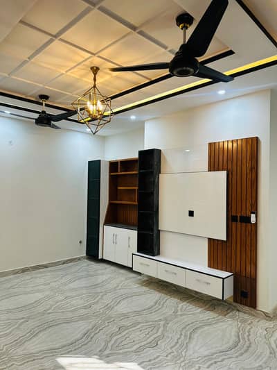 Tele Garden F-17 Mpchs Portion 14 Marla Portion For Rent