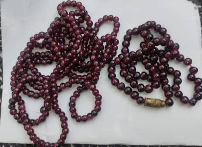 Garnet, Emerald Tourmaline, Agate, zabarjaf, Tiger eye, Lajward, peral