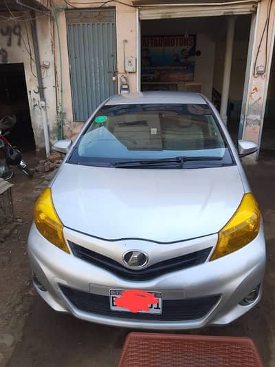 Toyota Vitz 2011