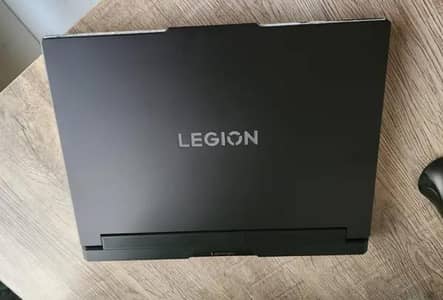 Lenovo Legion Pro 7 16IAX10H – Ultra High-End Gaming Laptop