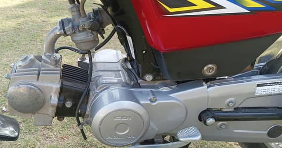 Honda bike 70 cc urgent for sale model 2021 WhatsApp 03279526967