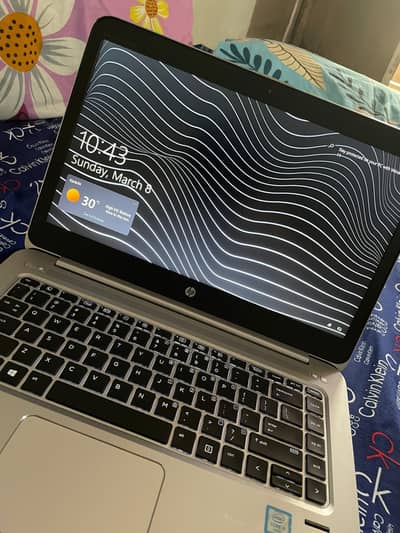 HP EliteBook Folio 1040 G3 | Core i5 | 8GB RAM | 256GB SSD Slim Laptop